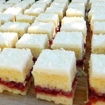 Creme de Decorao e recheio Moorea Norte Eurocao Framboesa 6kg